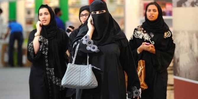 Suudi Arabistan'da kadınlara restoran yeniliği
