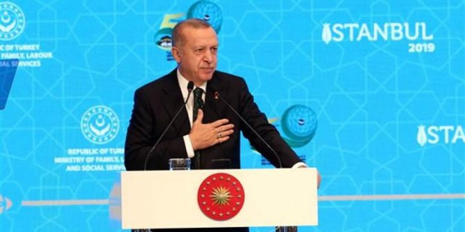 Erdoğan'dan Macron'un o sözlerine sert tepki: Karşımızda susuyor