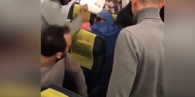 Yolcu uçağında hareketli anlar