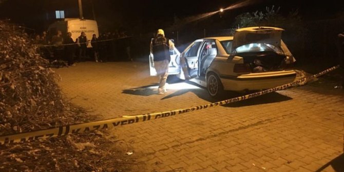 Otomobilde kanlı infaz