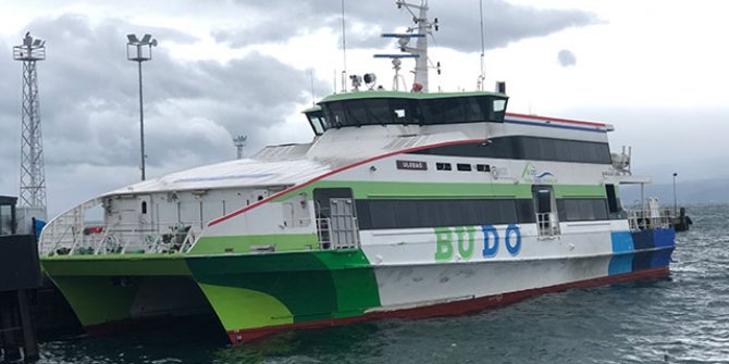 Deniz ulaşımına lodos engeli!