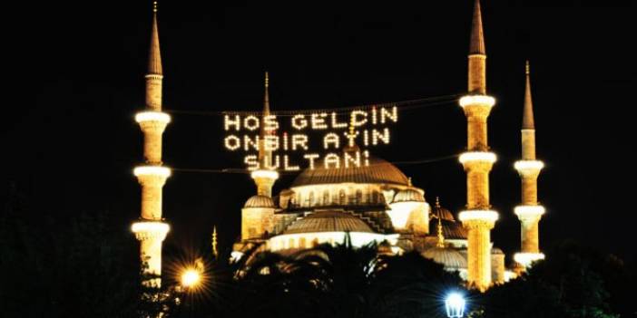 İzmir bugün sahur kaçta? 7 Mart İzmir  sahur saati? 2026 İzmir sahur vakti?