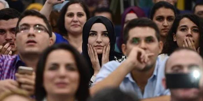 Öğretmen adaylarına kötü haber! "Göreve geç başlayabilirler"