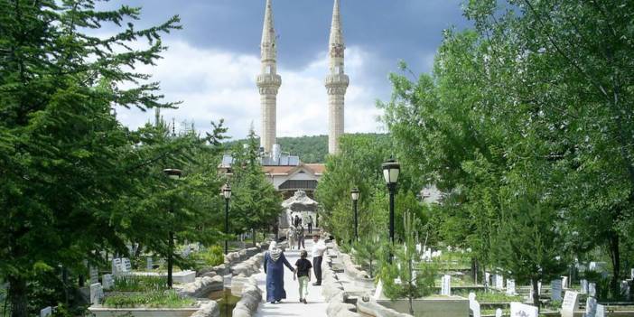 Ankara’daki o türbe bakıma alındı: Daha estetik görünecek