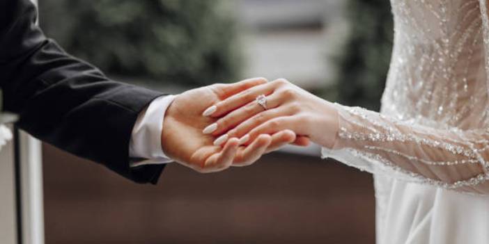 Genç nüfus alarm veriyor: Evlilikler azalıyor, boşanmalar artıyor