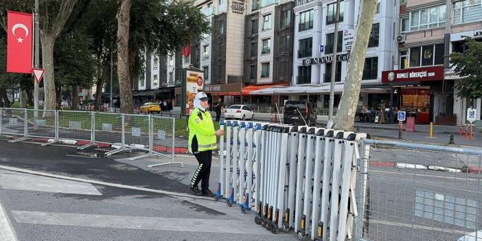 İstanbul’da Zafer Bayramı törenleri için Vatan Caddesi ulaşıma kapatıldı