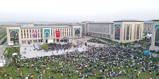 Ankarada hangi üniversite var sorusunun cevabı ankara yıldırım beyazıt üniversitesi