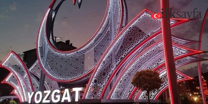 yozgat şehrinde bulunan cadde süslemesi