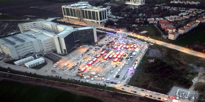 tahliye noktalarına giden araçlar