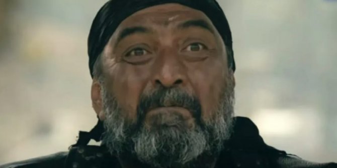 ahmet-yenilmez-kurulus-osman-dizisinde-demirci-davut-kurulus-osman-rolunde.jpg