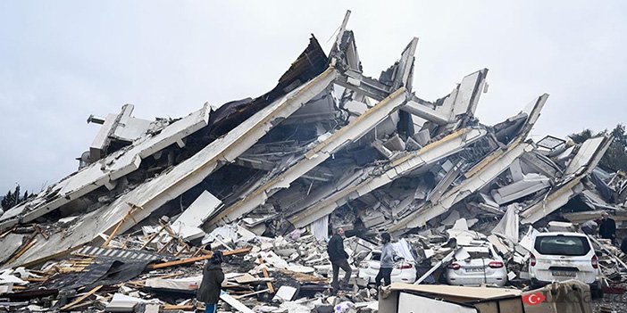 hangi bankada hesap açmak lazım diyen depremzedeler ile ilgili fotoğraf