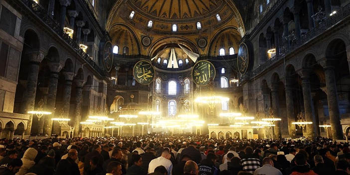 BAYRAM GÜNLERİ SABAH NAMAZI KILINIR MI?