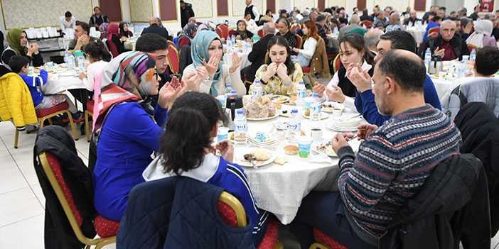 Mamak Kırşehirliler Derneği iftar