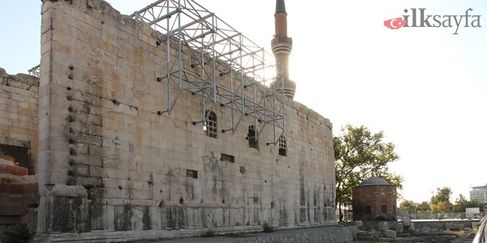 Ankara tarihi yerleri arasındaki en eski mekanlardan Augustus Tapınağı