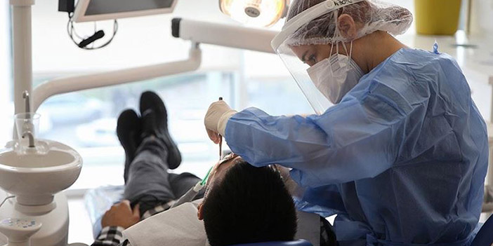 Diş Hekimi Esma Çevrük Çakır diş sağlığı