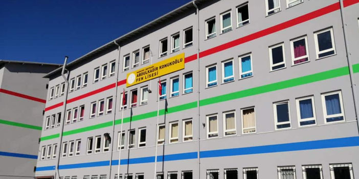 abdulkadir-kanukoglu-fen-lisesi.jpg