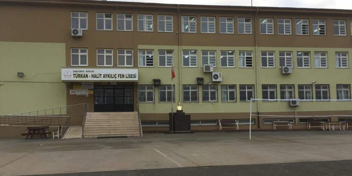 turkan-halit-aykilic-fen-lisesi.jpg
