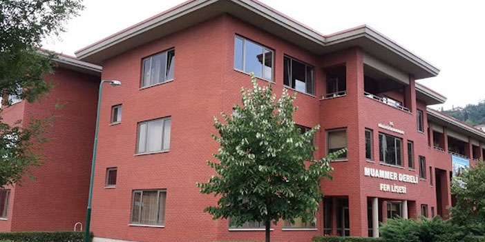muammer-dereli-fen-lisesi.jpg