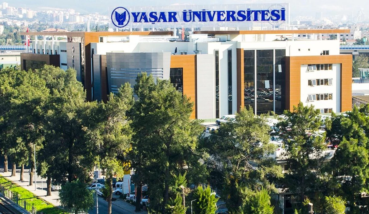 yasar-universite.jpg
