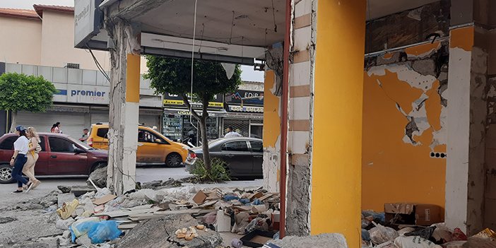 Türkmen apartmanının kolonları