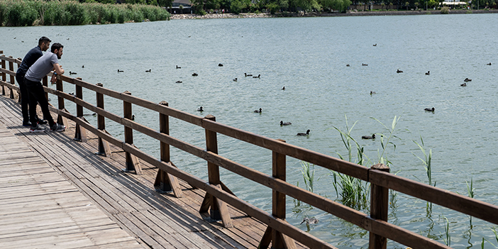 mogan gölü sahil yürüyüş yolu