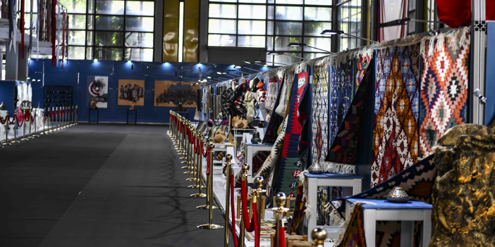 Altınpark Fuar Alanı’ndaki belmek sergisinden bir kare