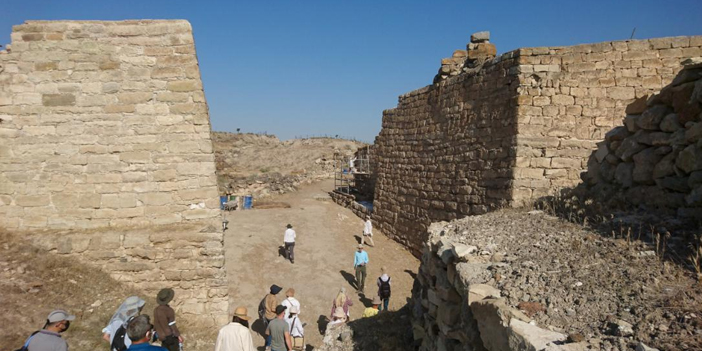 Ankara'nın dünya mirası Gordion Antik Kenti'nde gezen bir grup