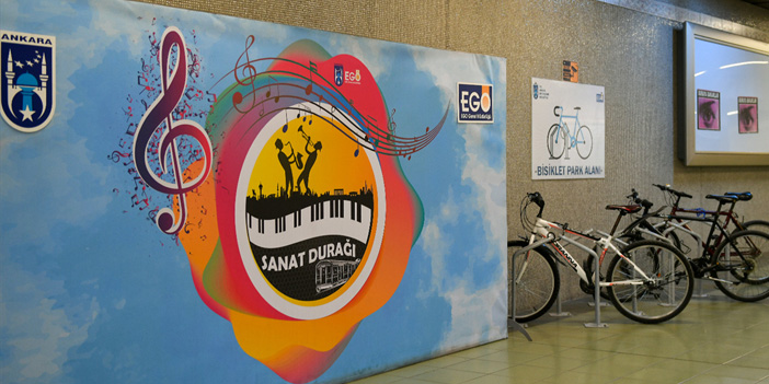Ankara metro istasyonlarında Sanat Durağı