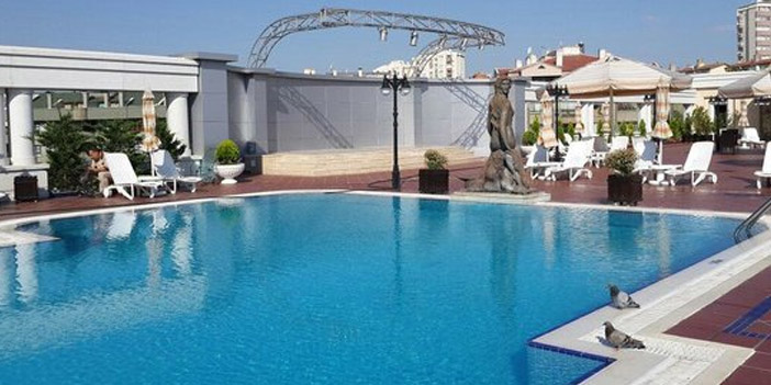 buyukhanli-otel-acik-yuzme-havuzu.jpg