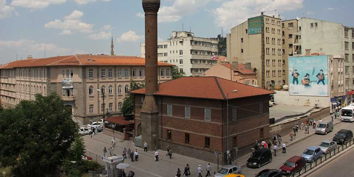 ankara zincirli cami