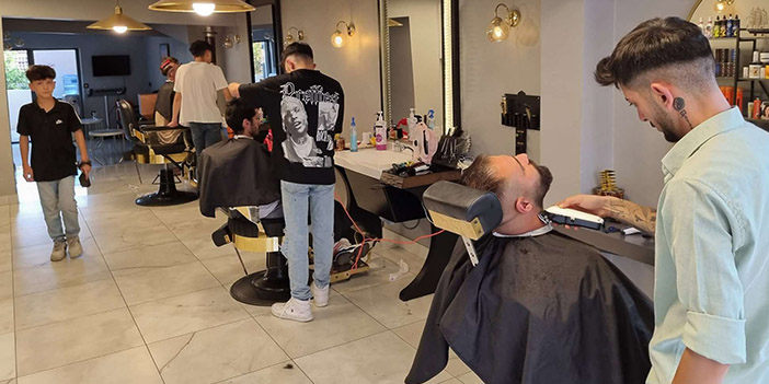 Berber sadık özdemir'in personelleri