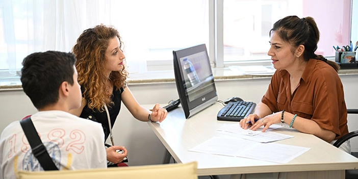 Tercih yapacak üniversite adaylarına müjde: Ankara'da "Üniversite tercih günleri" başladı!