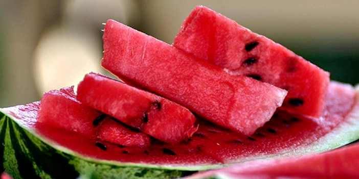 şifa deposu yaz meyvelerinden karpuz