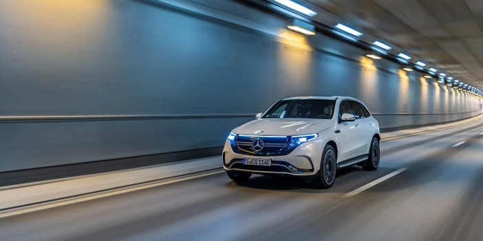 Benzinli otomobil ile elektrikli otomobil arasındaki farklar