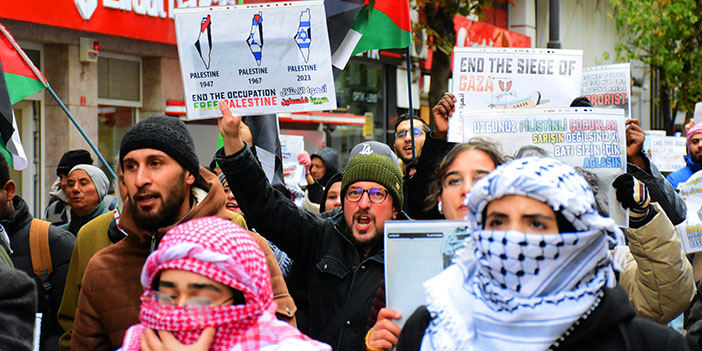 Eskişehir’deki yabancı öğrencilerden Filistin’e destek yürüyüşü