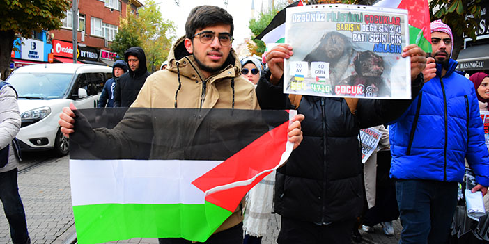 Eskişehir’deki yabancı öğrencilerden Filistin’e destek yürüyüşü