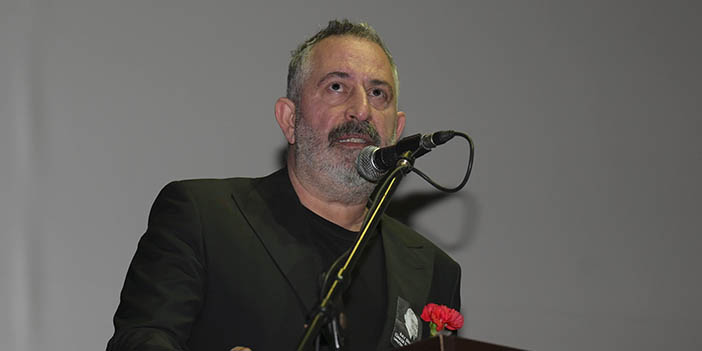 cem-yilmazzzz.jpg