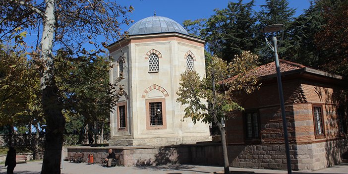 cenabi-ahmet-pasa-camii-3.jpg