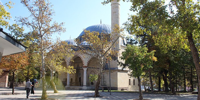 cenabi-ahmet-pasa-camii-4.jpg