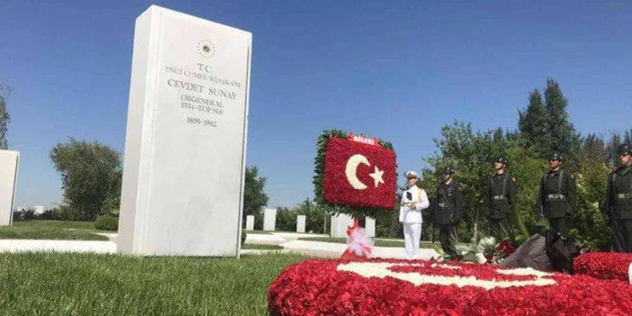 cevdet-sunay-4.jpg