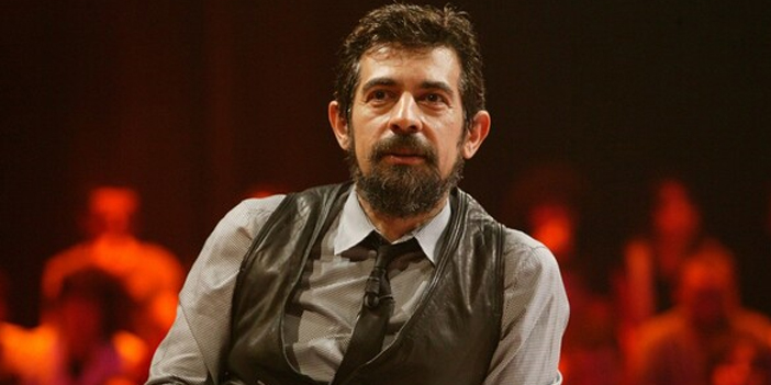 okan-bayulgen-3.jpg