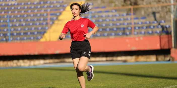 zehra-3.jpg