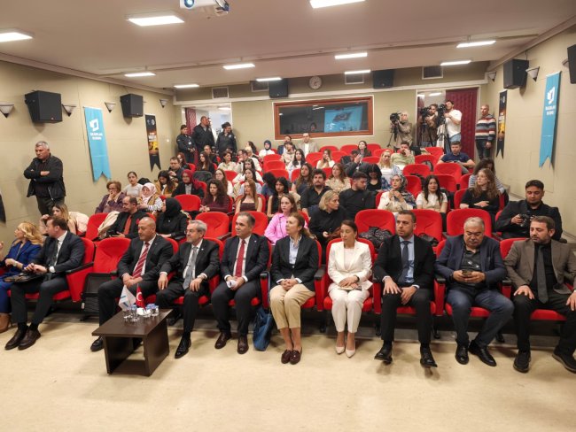 ankarada-15-temmuz-mansetleri-gazeteci-1301850-387143.jpg