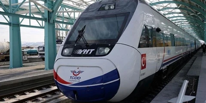 tcdd-unutulan-esyalari-acik-artirmayla-satacak-3.jpg