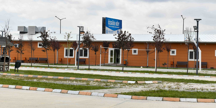 ozgur-koy-2.jpg