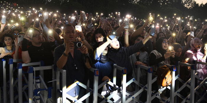 konser-2.jpg