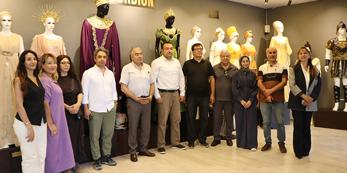 medya-kultur-sanat-ve-turizm-bulusmalari-3.jpg