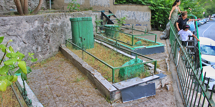 ahi-yakup-hazretleri-turbesi-3.jpg
