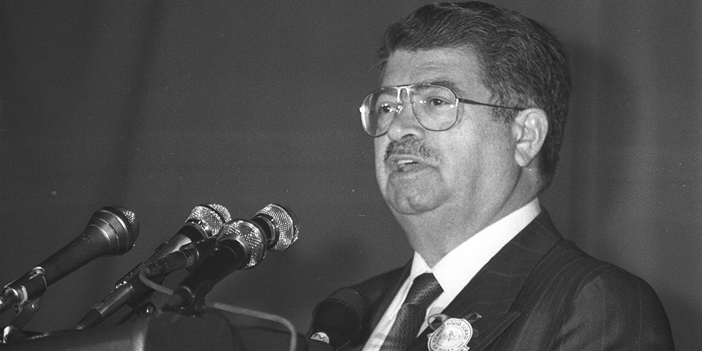 turgut-ozal-2.jpg