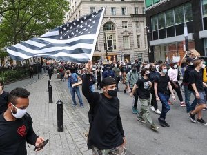 ABD'de ülke geneline yayılan ırkçılık karşıtı 'George Floyd protestoları' durulmuyor